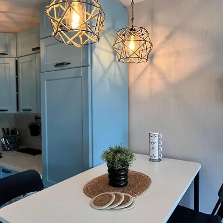 Srebrno Jezero Mina 公寓