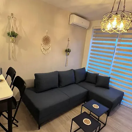 Srebrno Jezero Mina 公寓 *