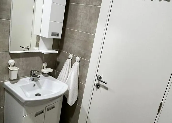 Srebrno Jezero Mina Apartment *