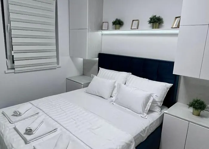 Srebrno Jezero Mina Apartment Ostrovo